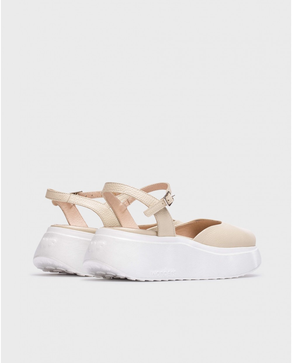 Wonders-Platforms-Cream MANILA Shoe