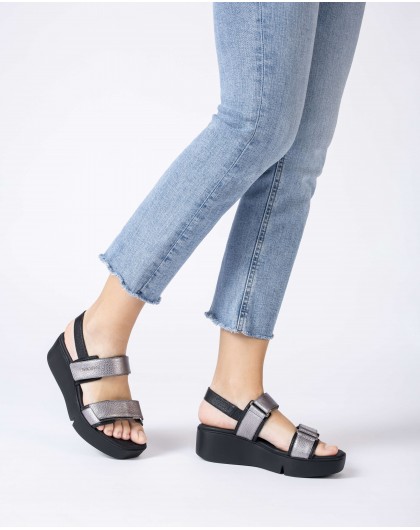 Wonders-Sandals-Black AMAPOLA Sandals