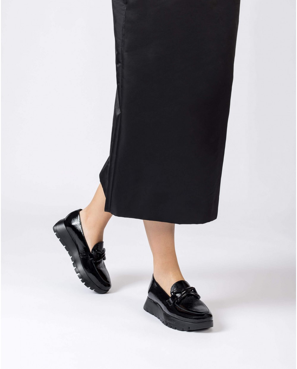 Wonders-Loafers-Black ROSE Moccasin