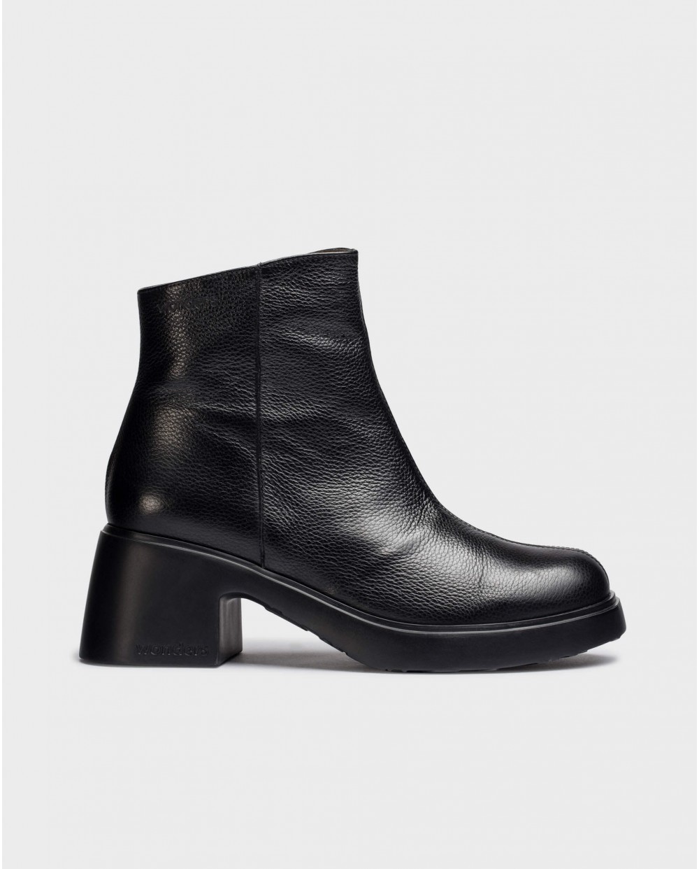 Wonders-Ankle Boots-Black RUBI ankle boot