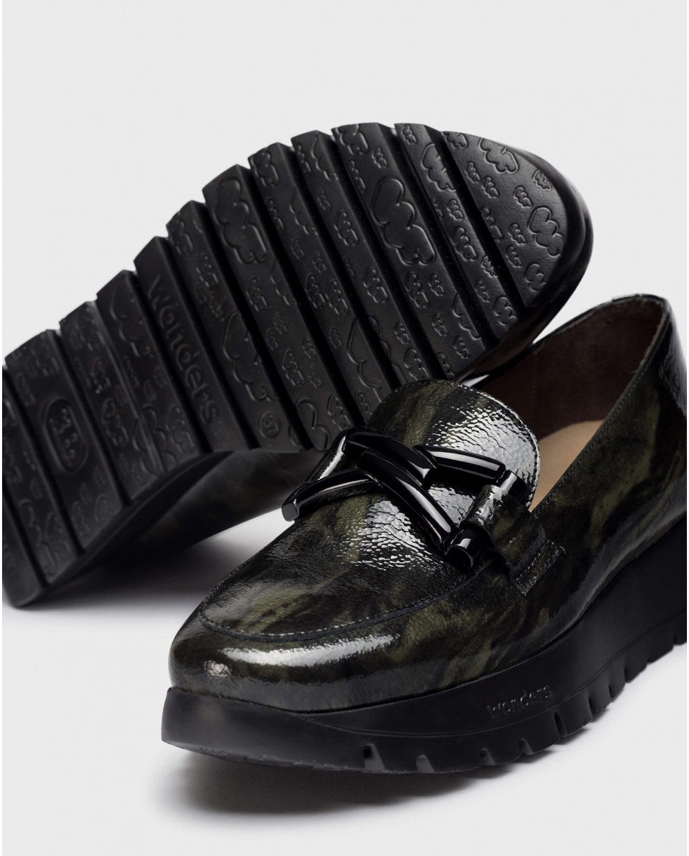 Wonders-Loafers-Green ROSE Loafers