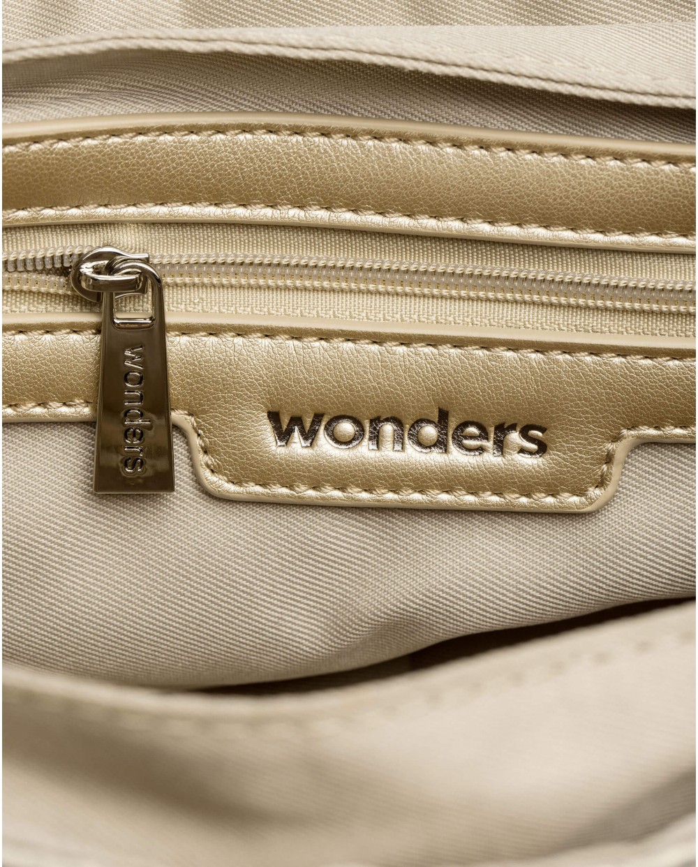 Wonders-Pre Fall 2024-Platinum COSY Bag