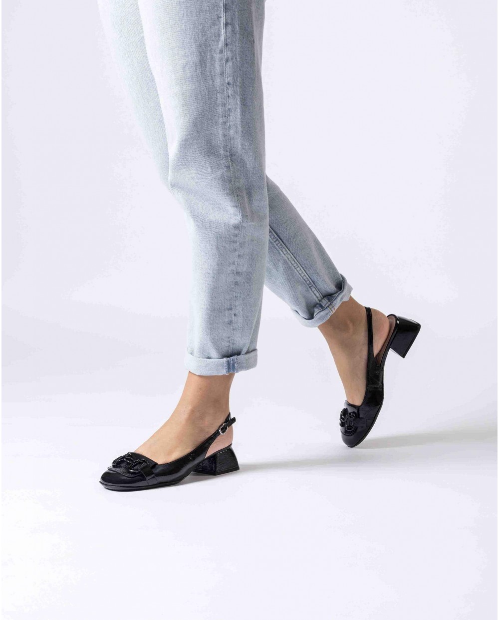 Wonders-Heels-Black CHARO Slingback