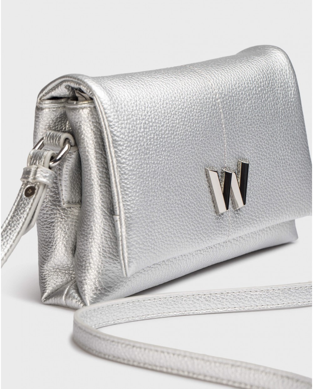 Wonders-SS 2025-Silver CORA Bag