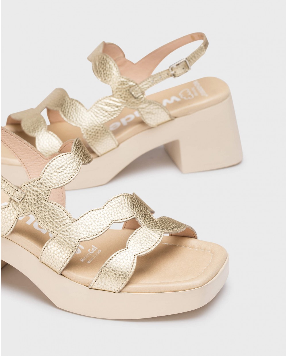 Wonders-SS 2025-Gold HURA Sandal