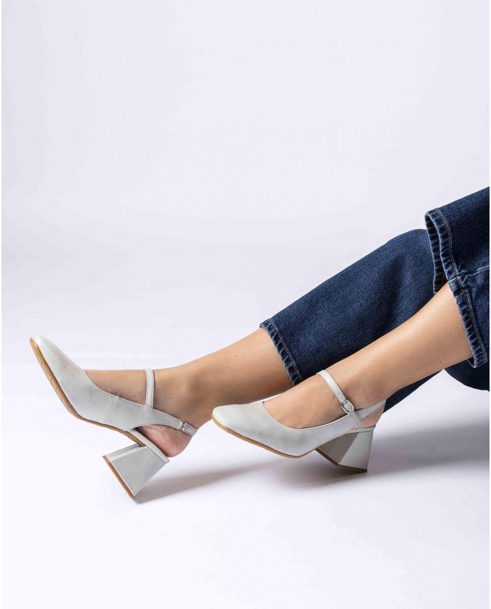 Wonders-Heels-Off White JANE Slingback