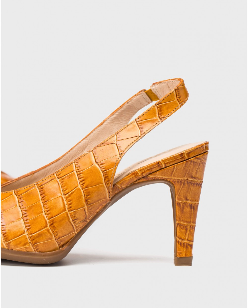 Wonders-Heels-Backless Mock-croc shoe