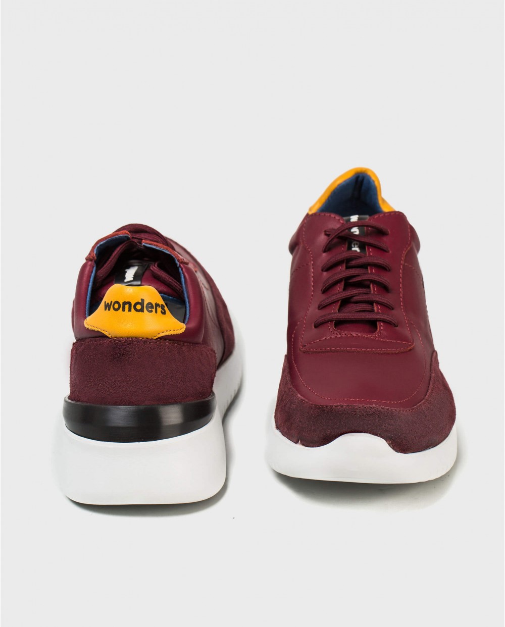 Wonders-Outlet-Leather sneaker with elastic closure