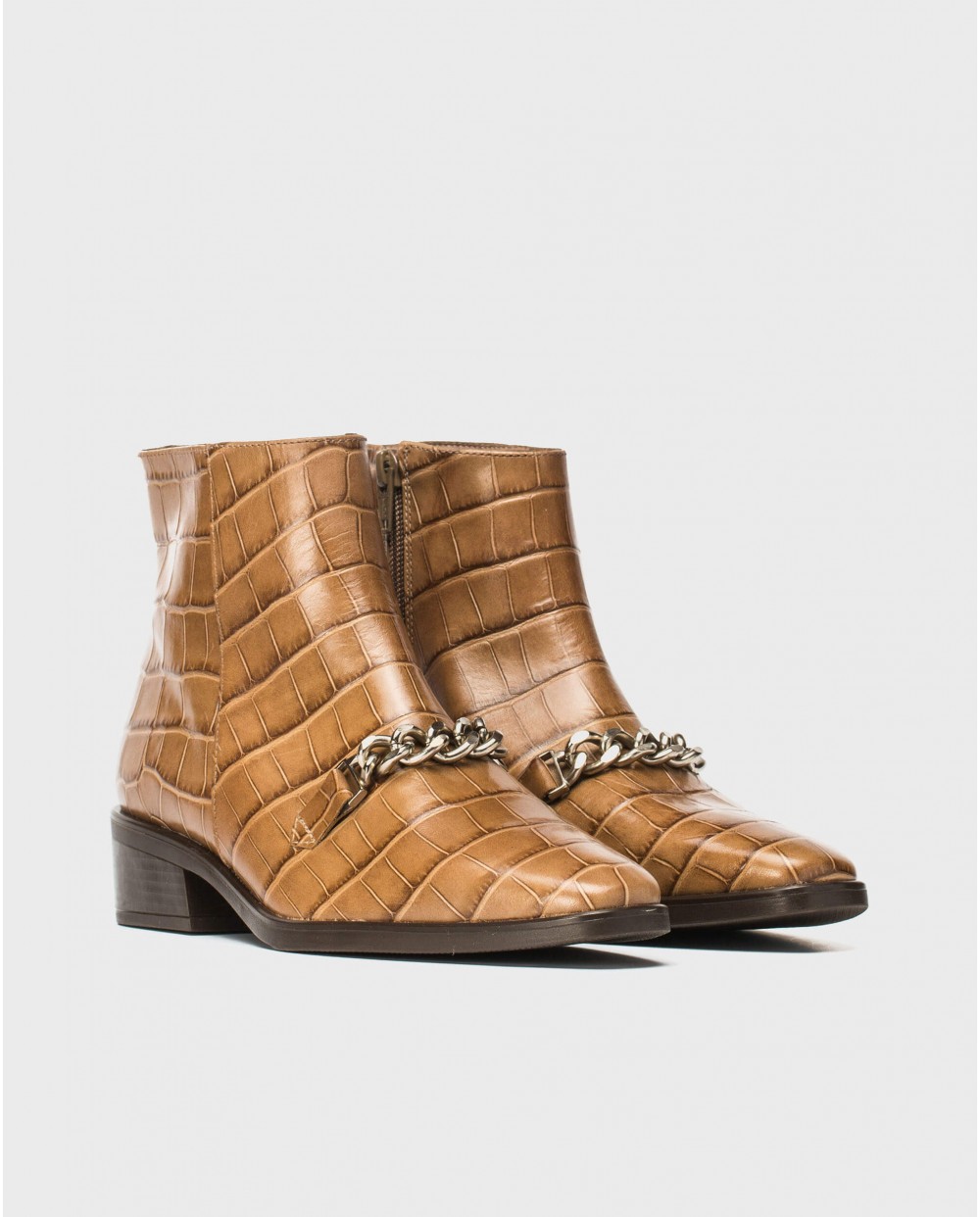 Wonders-Ankle Boots-Chelsea boot with chain