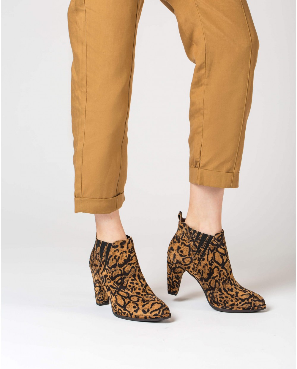 Wonders-Ankle Boots-Animal print ankle boot