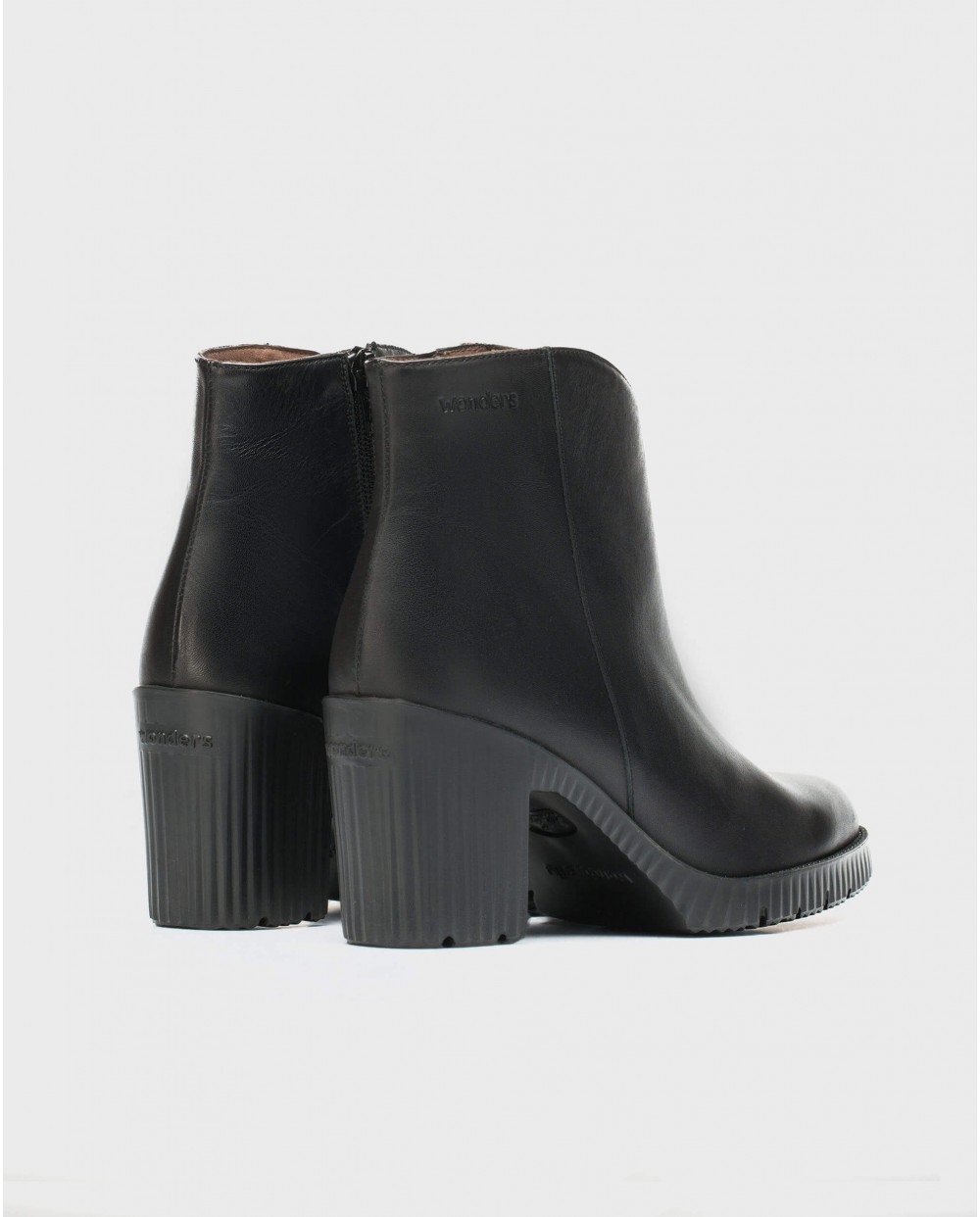 Wonders-Ankle Boots-Soft platform ankle boot