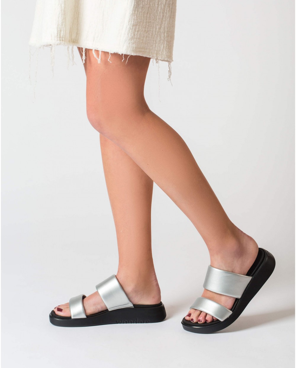 Wonders-Flat Shoes-Sandals with padded straps