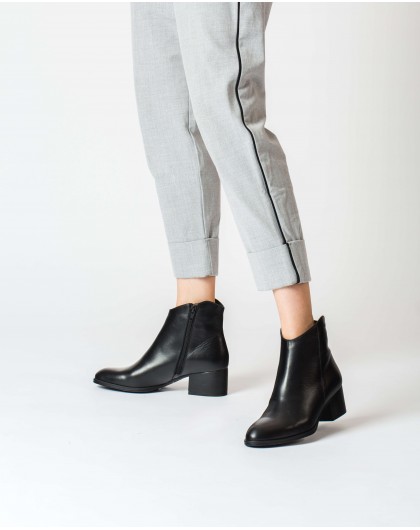 Wonders-Ankle Boots-Black Easy Ankle Boot