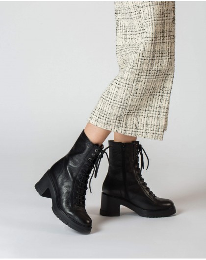 Wonders-Boots-Black ankle boot Bristol