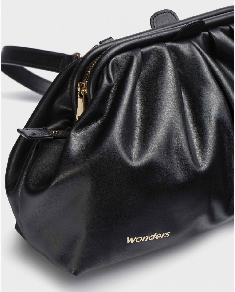 Wonders-Bags-Black Blair Bag