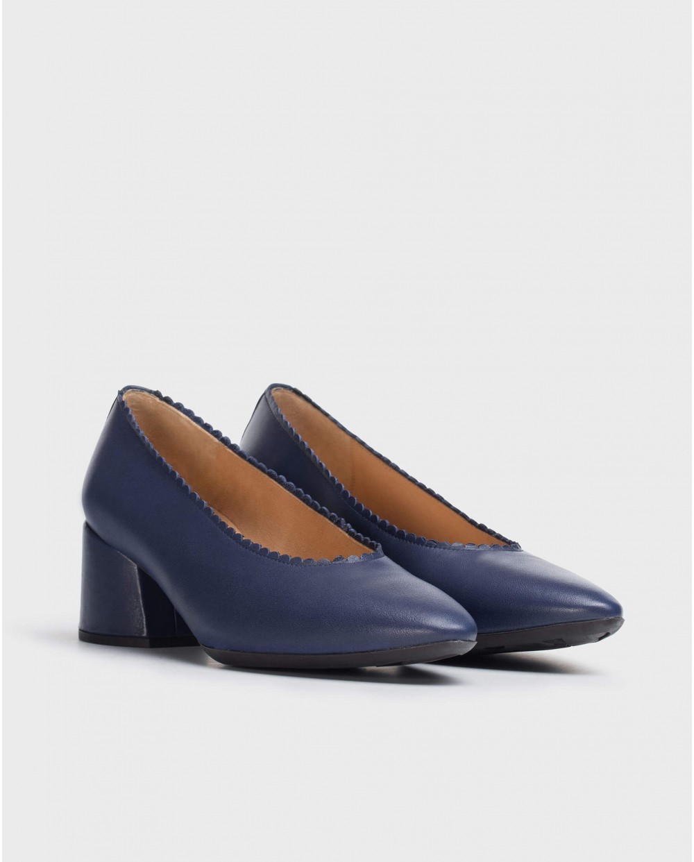 Wonders-Heels-Midi-heeled court shoe