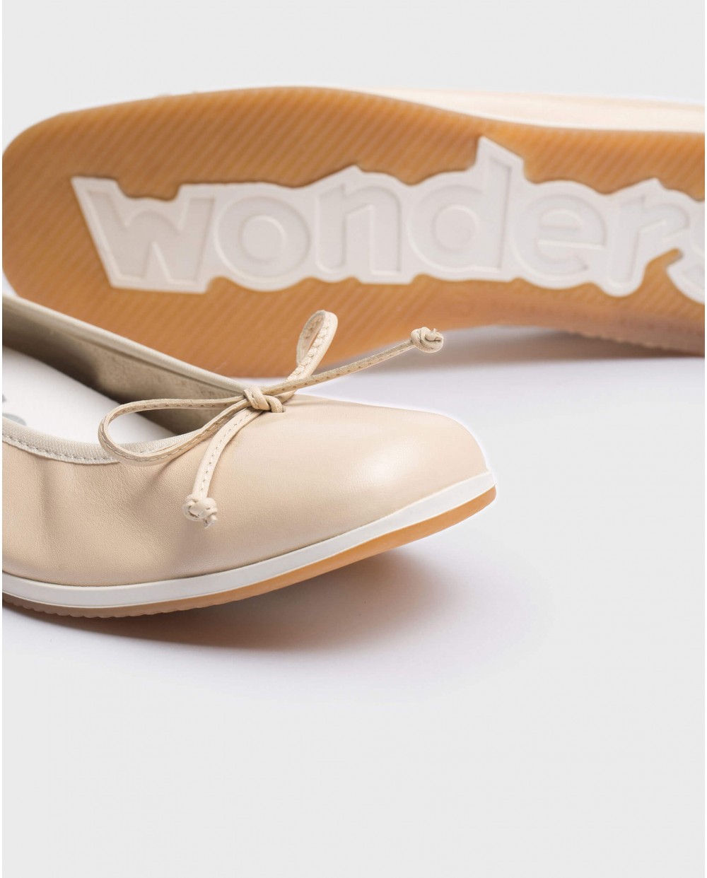 Wonders-Flat Shoes-Natural Malea Ballerina