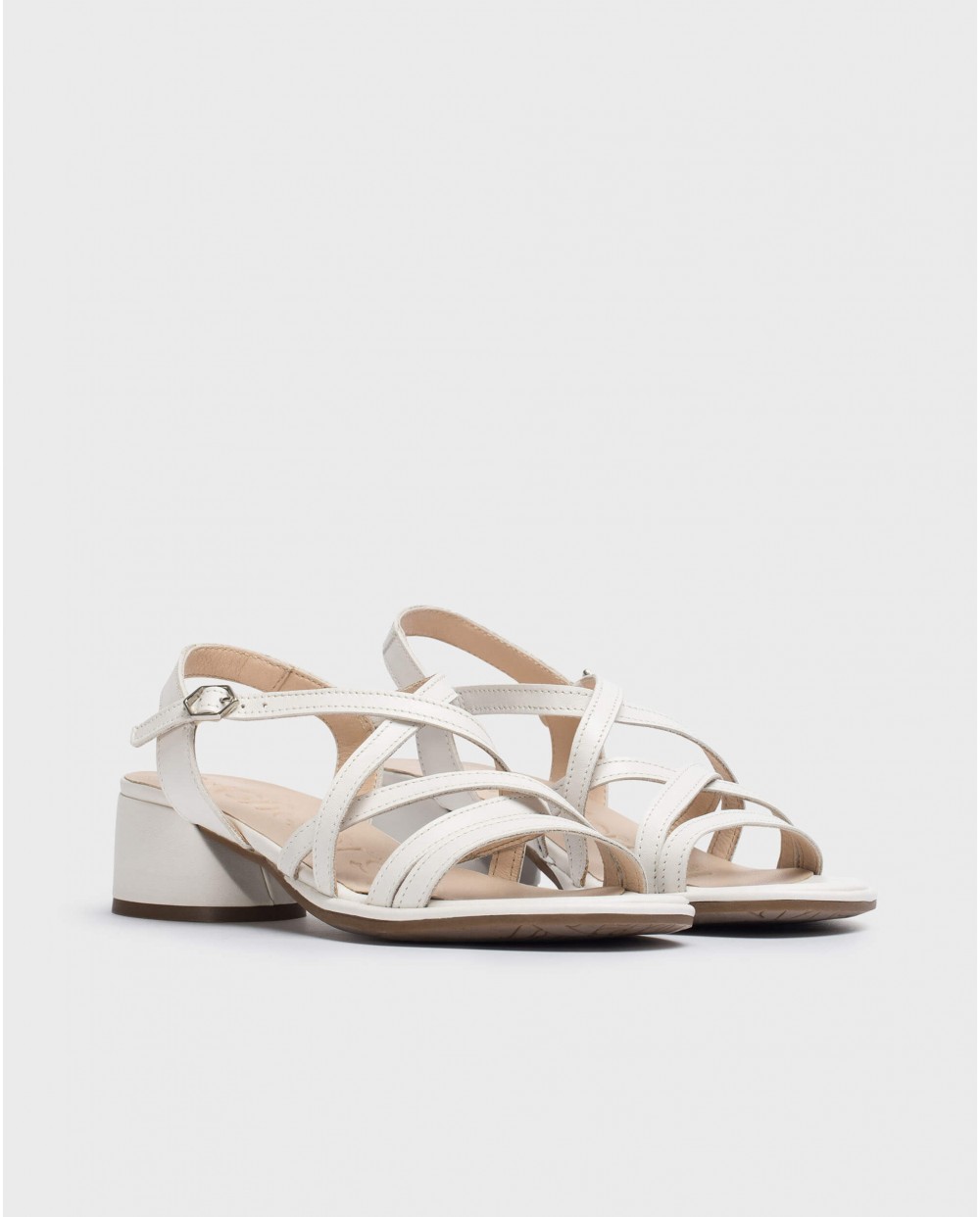 Wonders-Heels-Flat sandal with leather straps