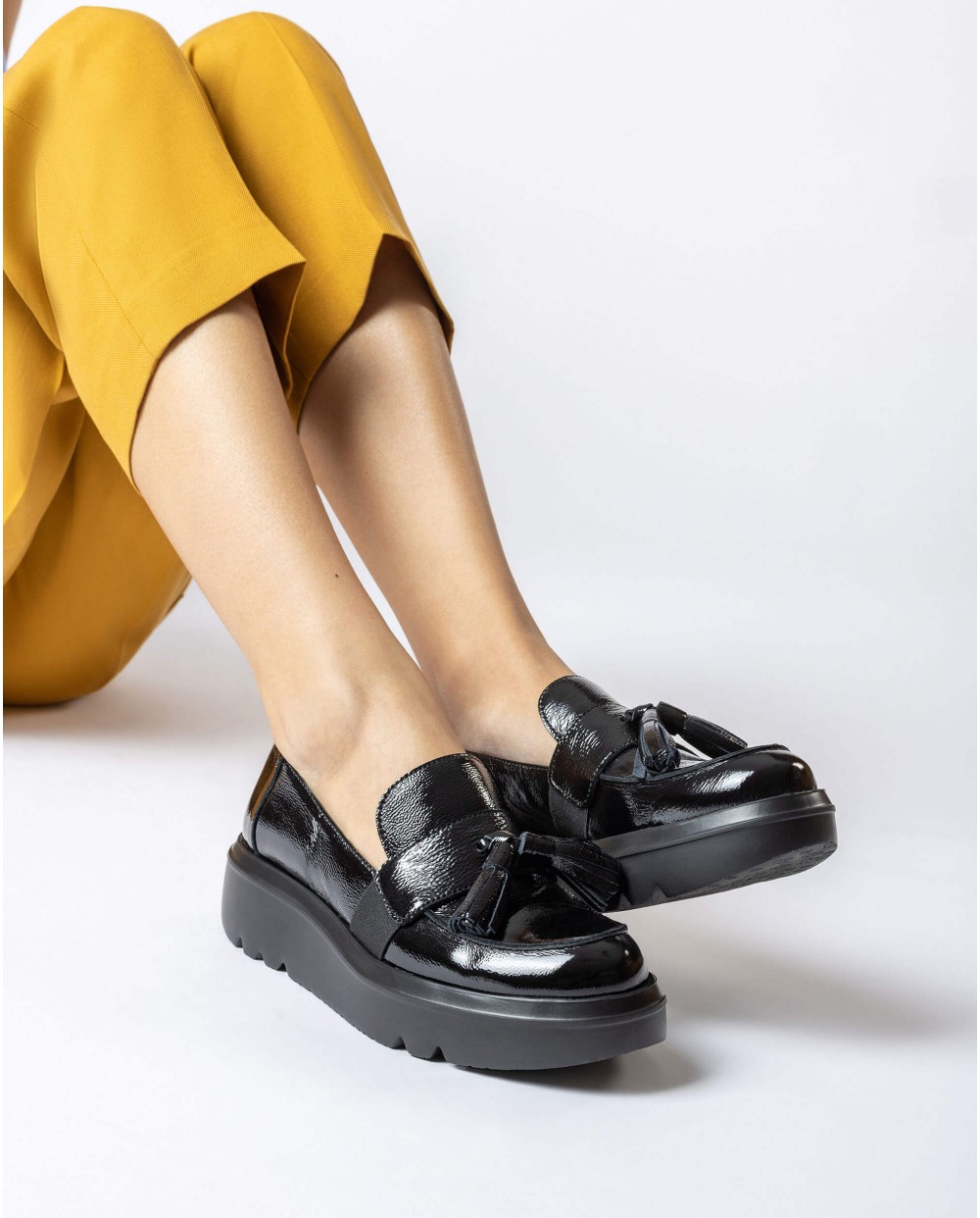 Wonders-Loafers and ballerines-Black Mira Moccasin