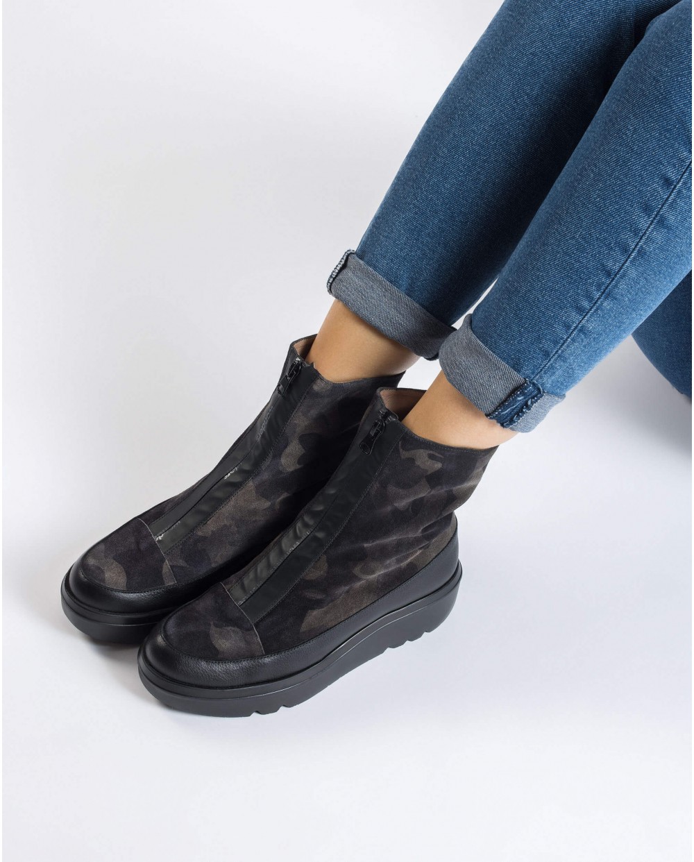 Wonders-New in-Livia Animal print Ankle Boot
