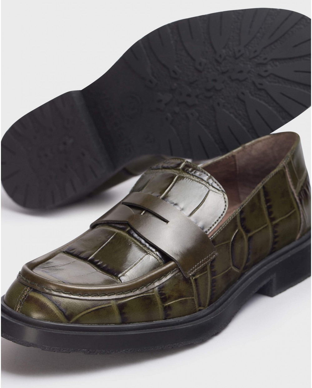 Wonders-Flat Shoes-Green Ned Croc Moccasin