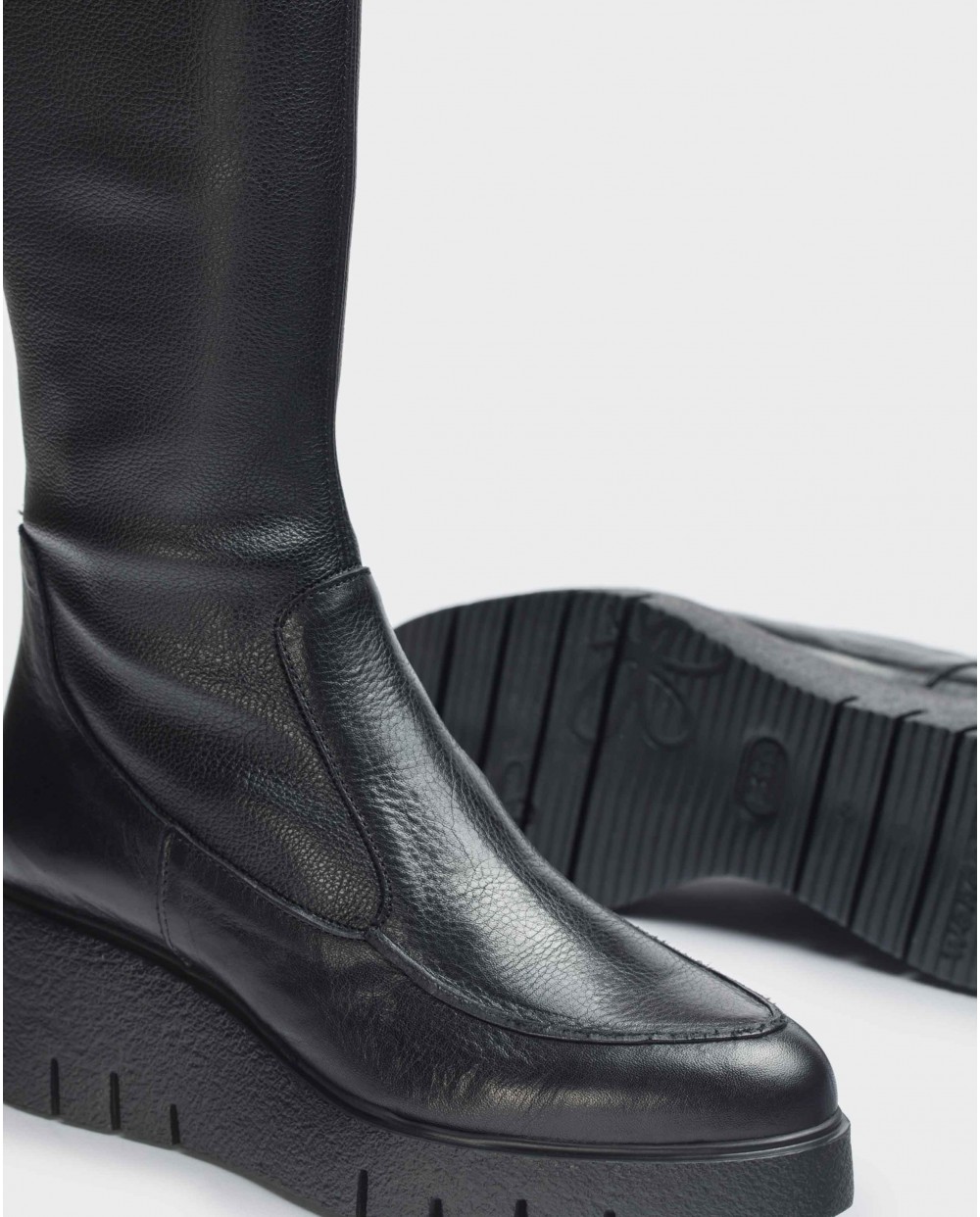 Wonders-Boots-Black Luxor Boot