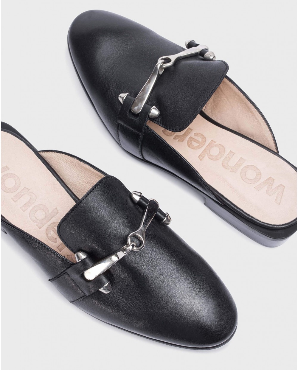 Wonders-Flat Shoes-Black Qatar clog