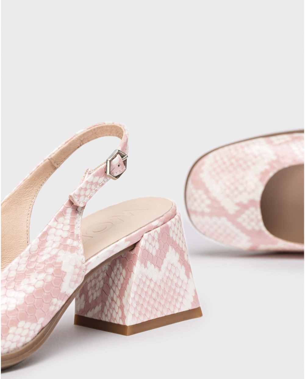 Wonders-Heels-Pink Adele shoes