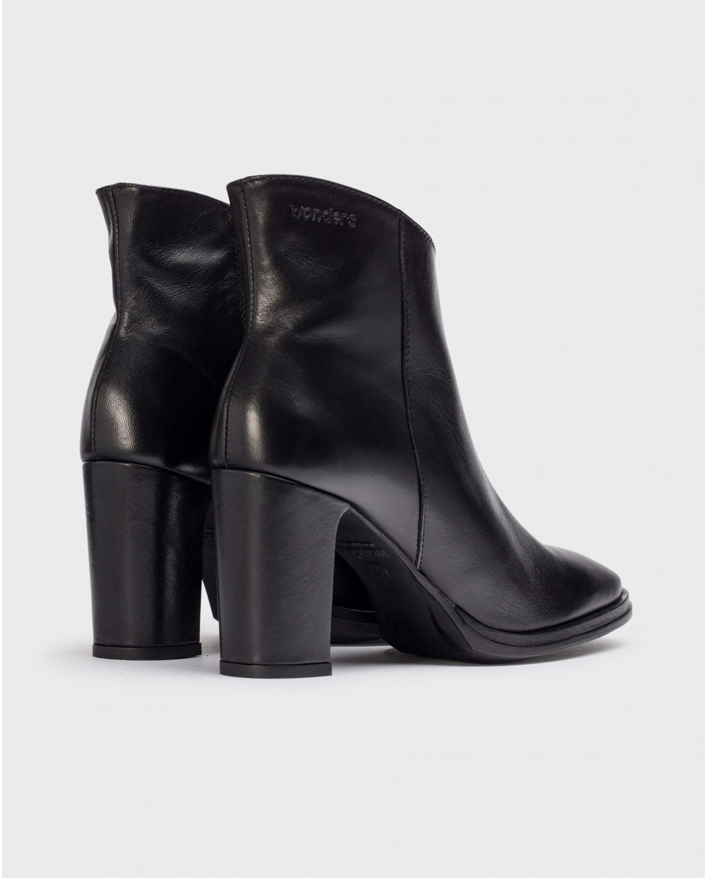 Wonders-Ankle Boots-Black OST ankle boot