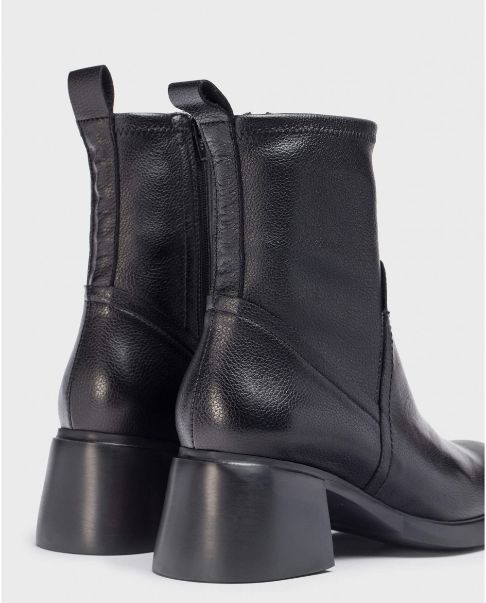 Wonders-Ankle Boots-Black ANKA ankle boot