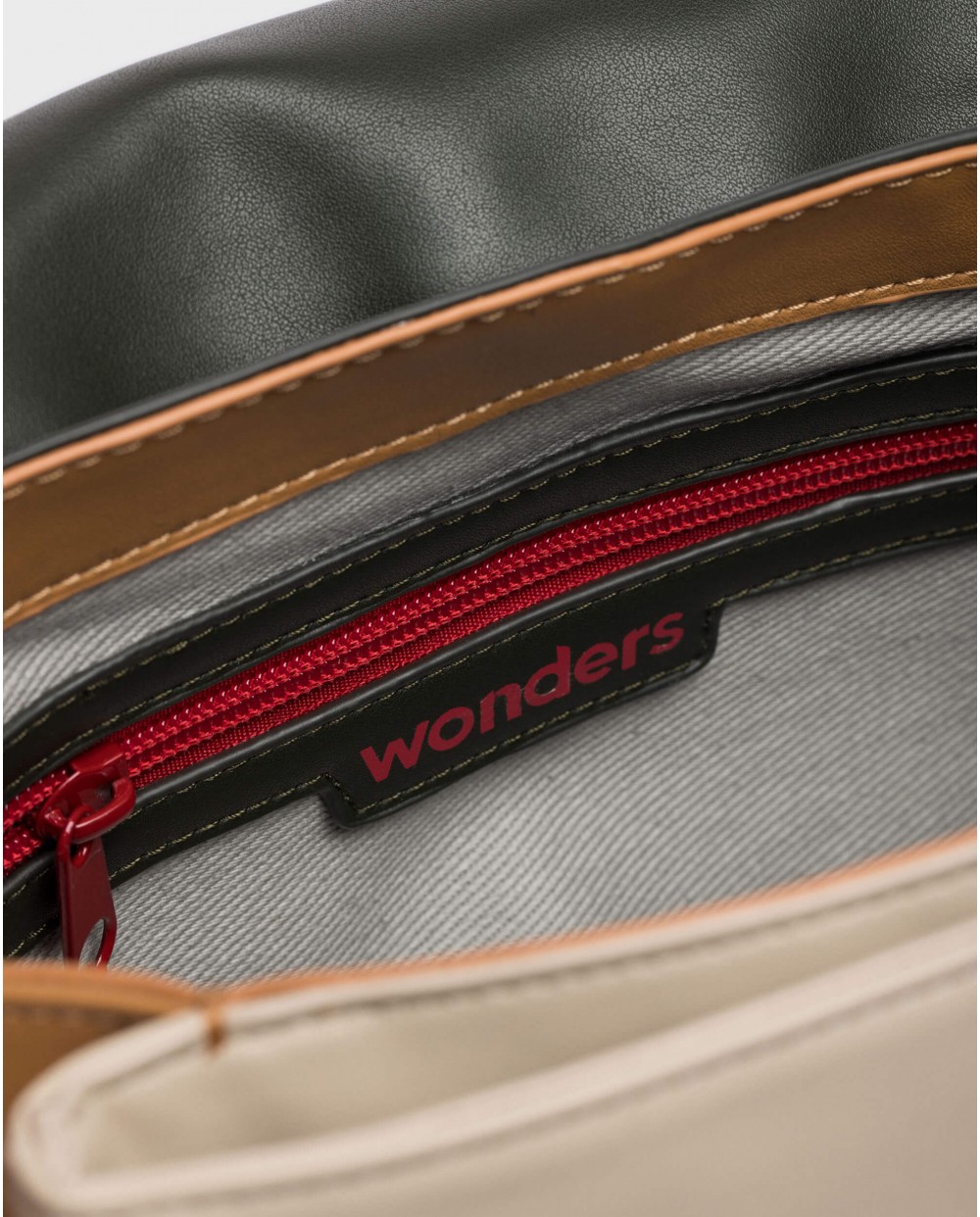 Wonders-Bags-green OPALO bag
