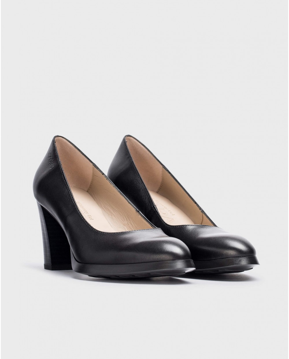 Wonders-Heels-Black Fenix Shoe
