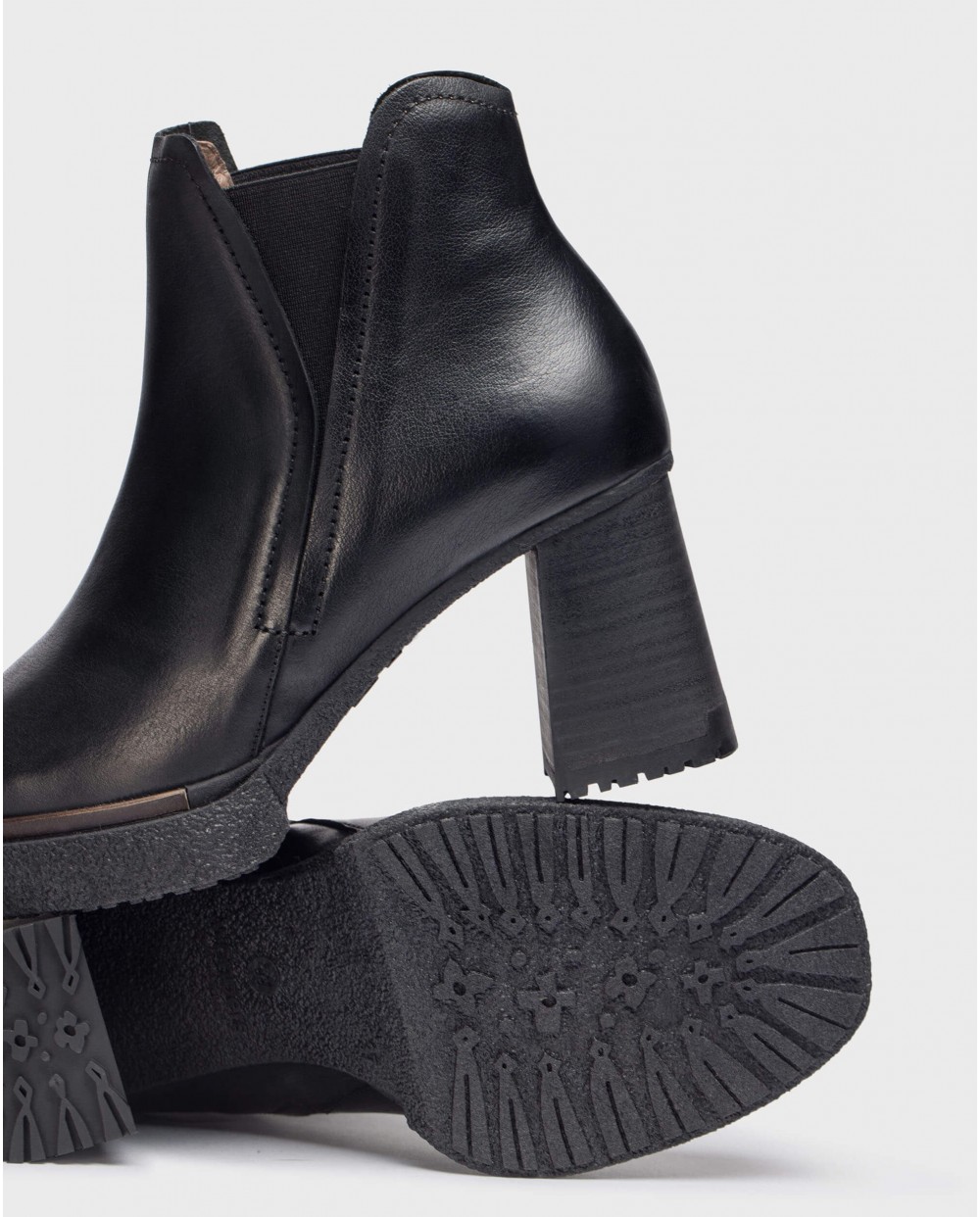 Wonders-Ankle Boots-Black MIERA ankle boot