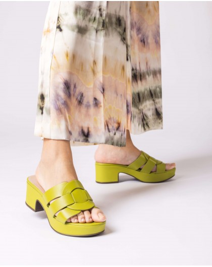 Wonders-Heels-Green Santander sandals