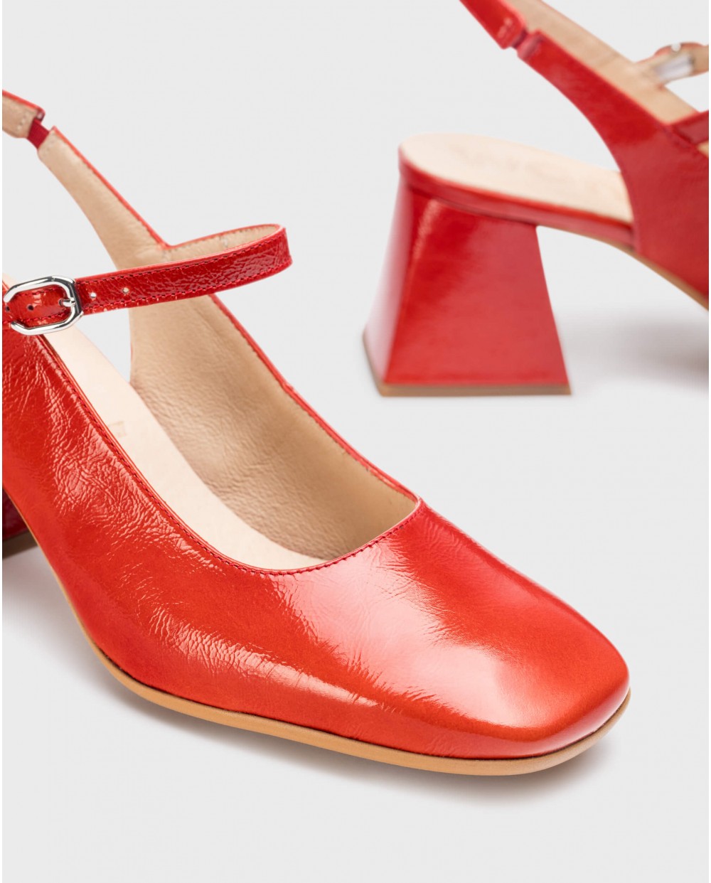 Wonders-Heels-Red Jane slingback sandals