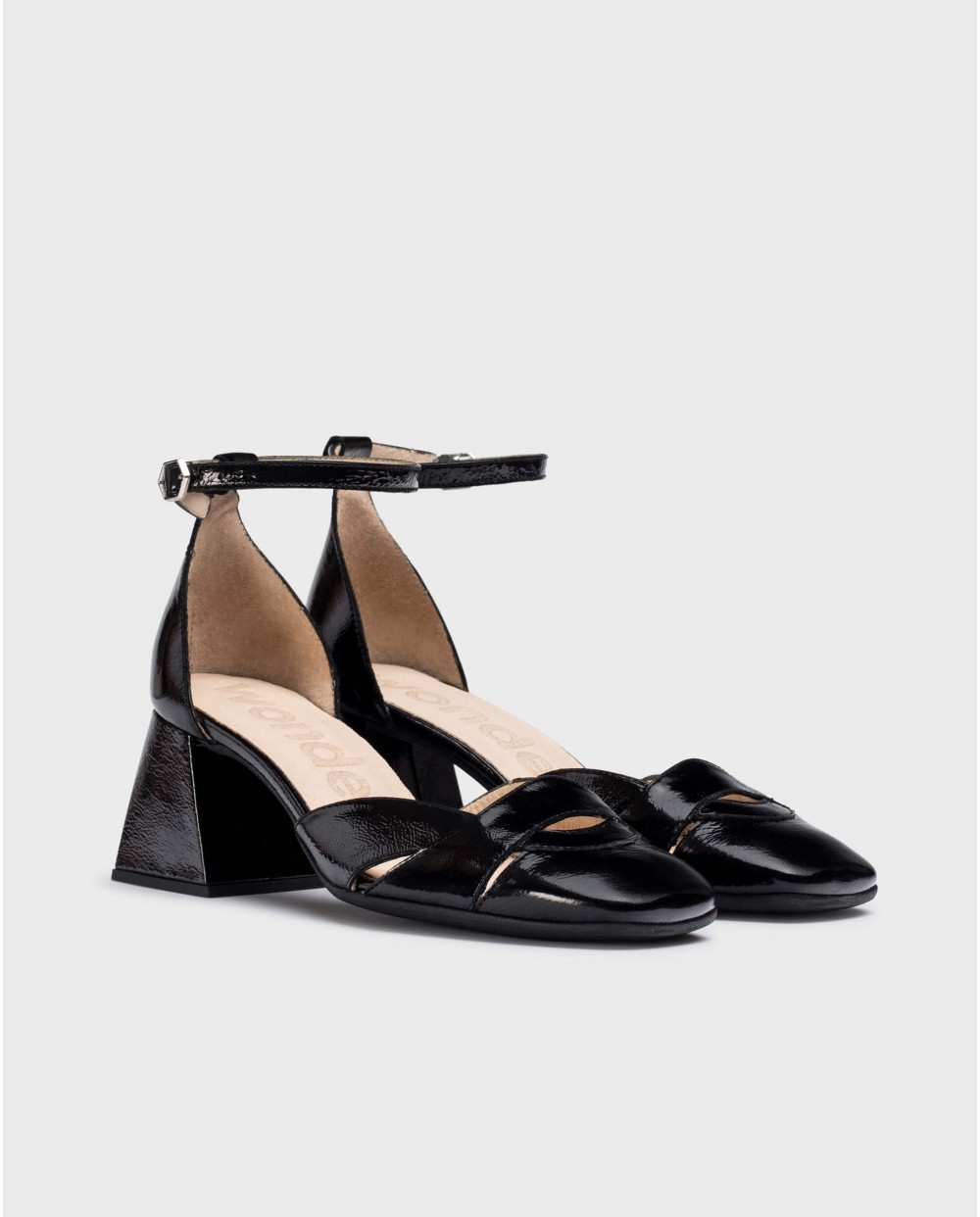 Wonders-Heels-Black Gabriela Shoe