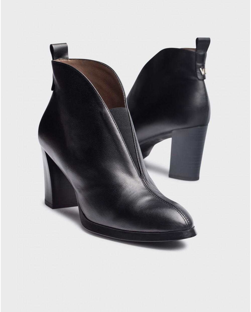 Wonders-Ankle Boots-Black SORRENTO Ankle Boots