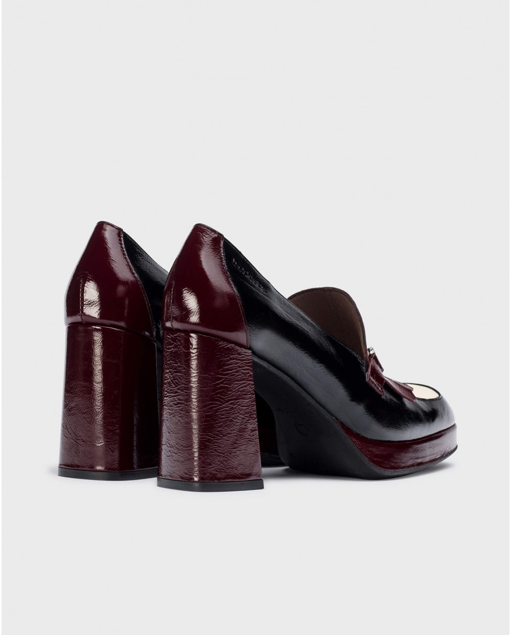 Wonders-Loafers-Black GUETTA loafers