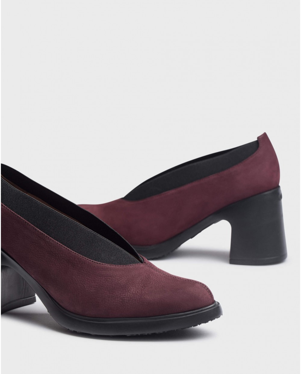 Burgundy DELICATE Shoe