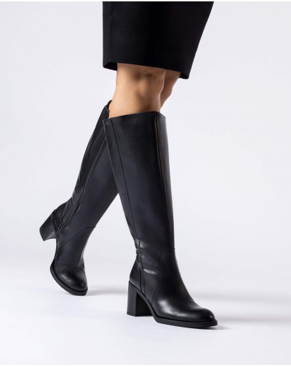 Black LUCA XL Boot