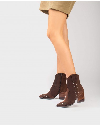 Wonders-Ankle Boots-Ankle boot with metallic detail