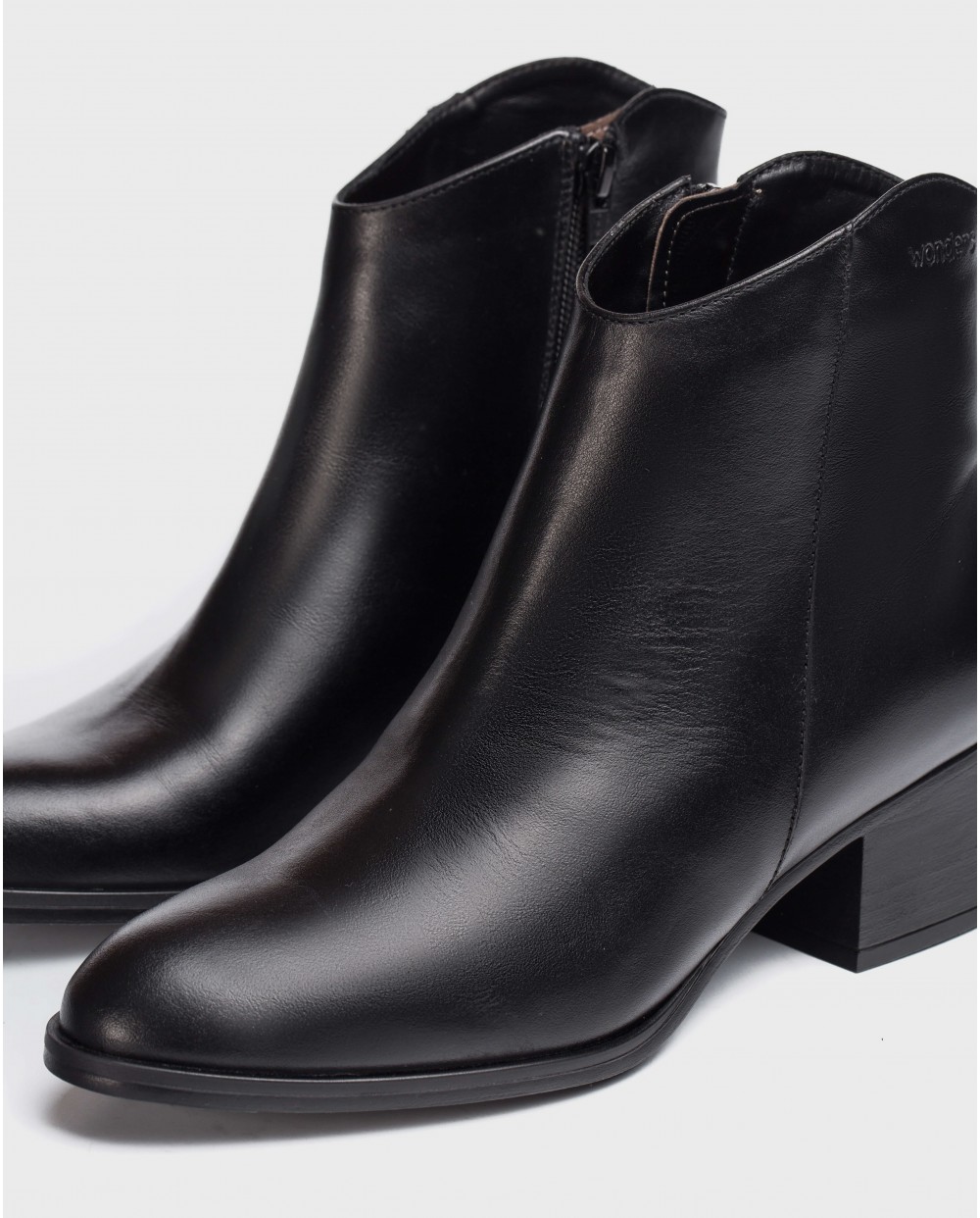 Wonders-Ankle Boots-Black Easy Ankle Boot