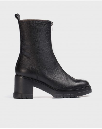 Wonders-Final season-Black Harley Ankle Boot