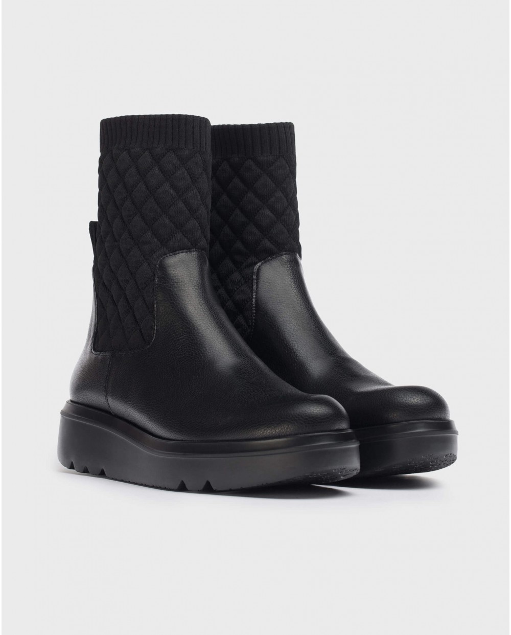 Wonders-Boots-Black PUFF Ankle Boot