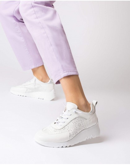 Wonders-Latest Units-ELEVEN White Sneakers