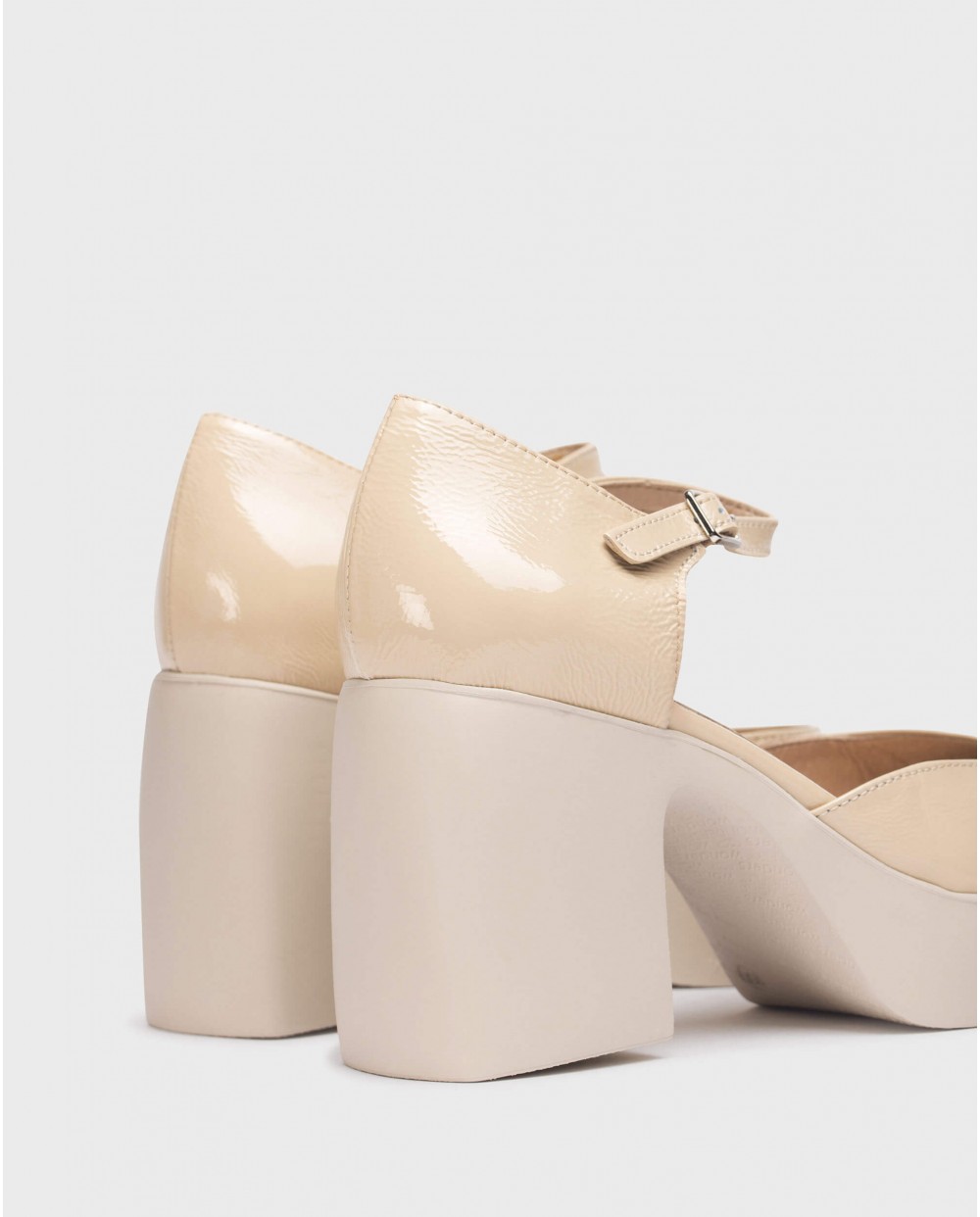 Wonders-Platforms-Beige LALA Mary Jane