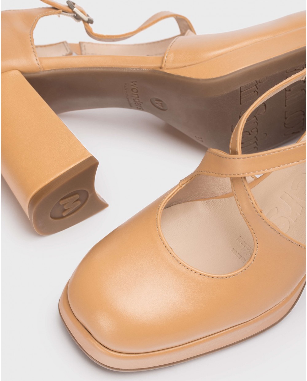 Wonders-Heels-Brown TAKI Shoe