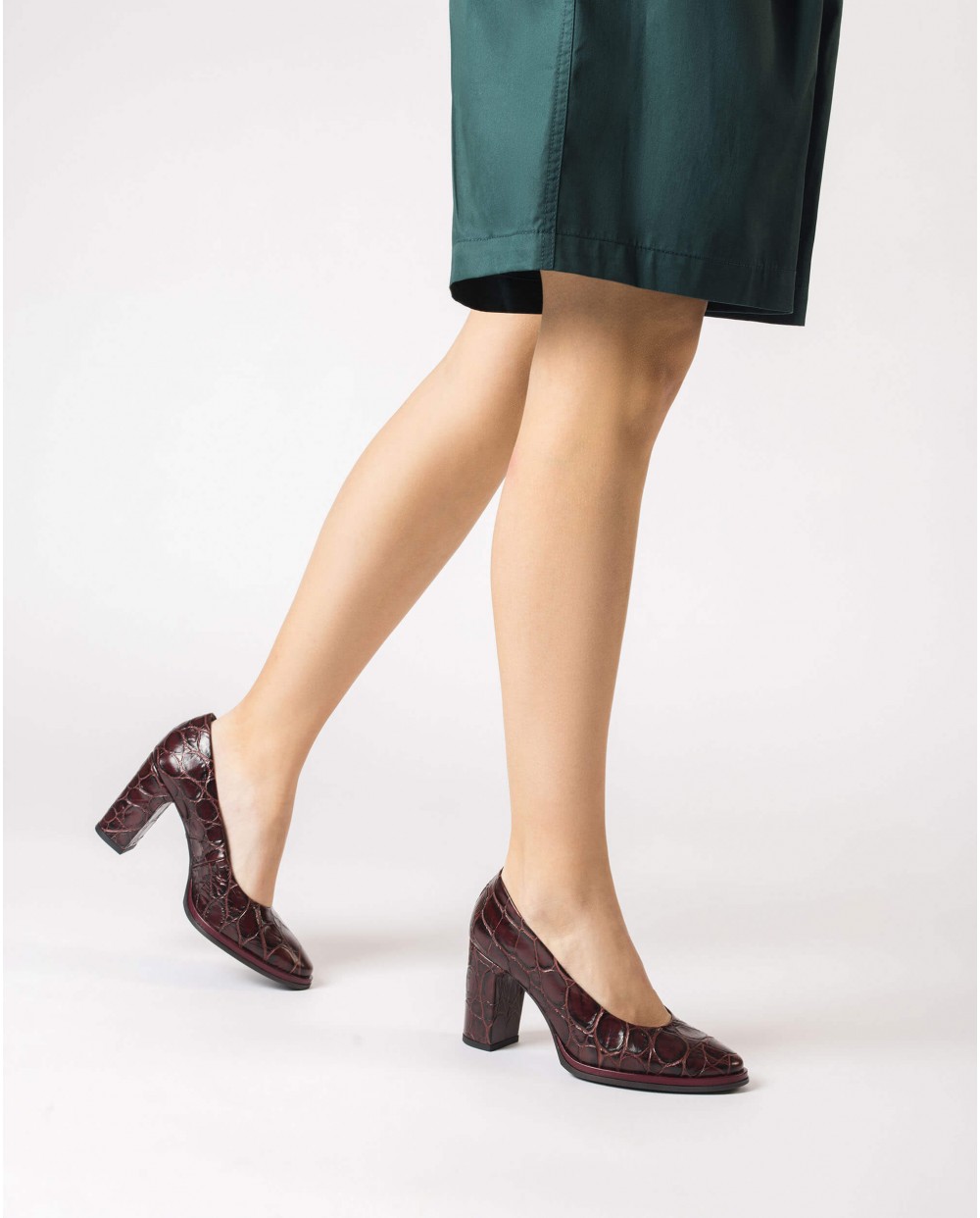 Wonders-Outlet Heels-Burgundy DENIS Heeled shoe