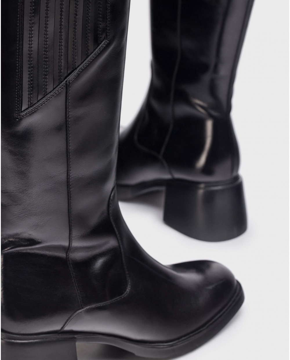 Wonders-Boots-Black FOXIE boots