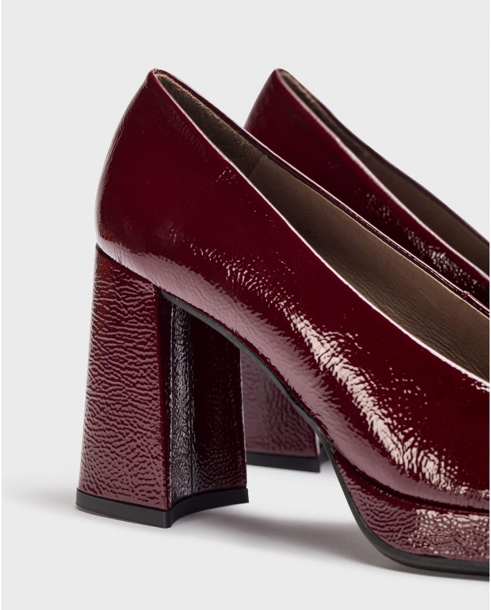 Wonders-Platforms-Burgundy CAPTAIN high-heeled shoe